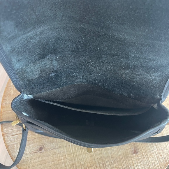 Vintage Black Leather Crossbody Bag - Picture 3 of 5